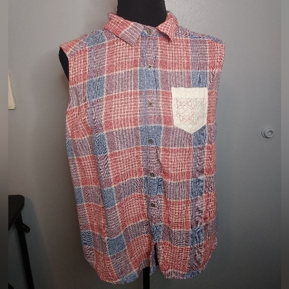 Ruffhewn Size Petite Large Sleeveless Button-down Plaid Top And Lace Back - Picture 2 of 9